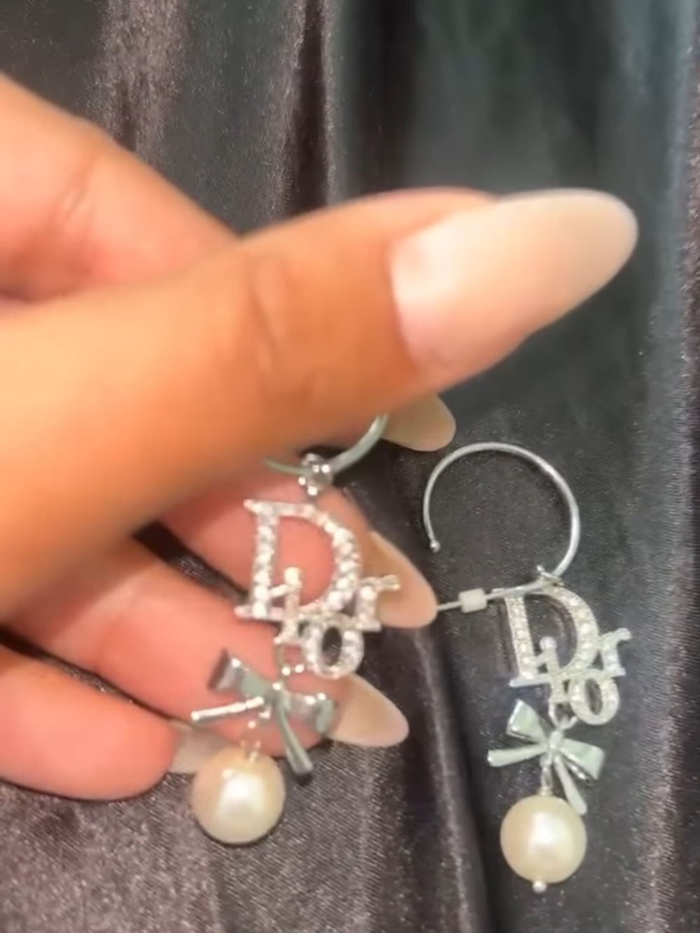 custom made pearl design earrings diamond